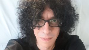 Giovanni Allevi, la lotta contro il mieloma: “Le mani tremano”