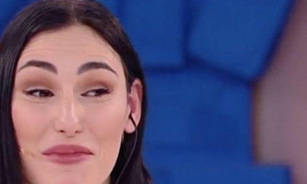 Giulia Pauselli torna a ballare ad Amici: sui social è boom di critiche
