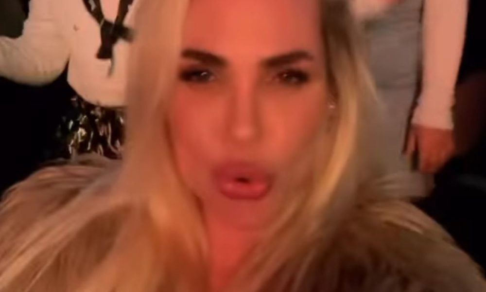 Ilary Blasi al concerto dei Maneskin con Bastian: ma la frecciatina è per Totti
