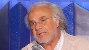 Jerry Calà, infarto causato da vaccino per Covid? L’attore replica: “Commenti ignobili”