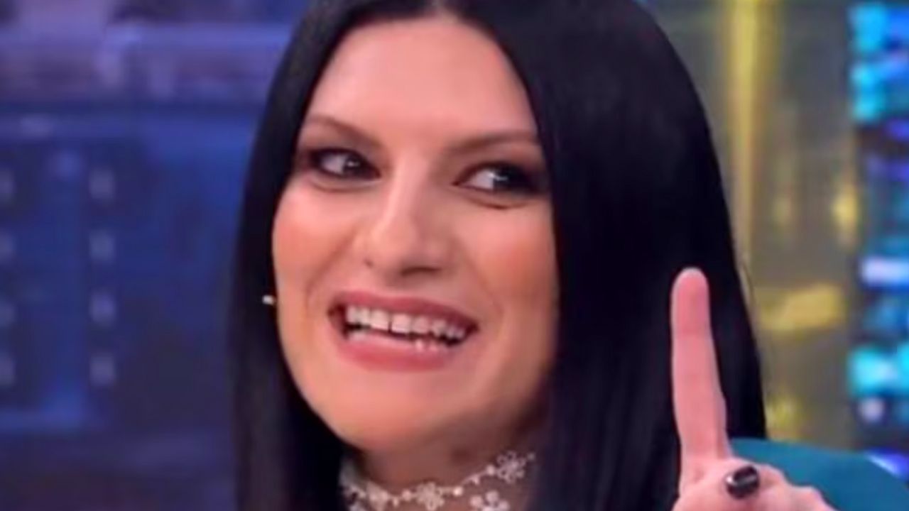 Laura Pausini, confessione intima: "Ho fatto l'amore solo con 3 persone" 41 laura pausini amore