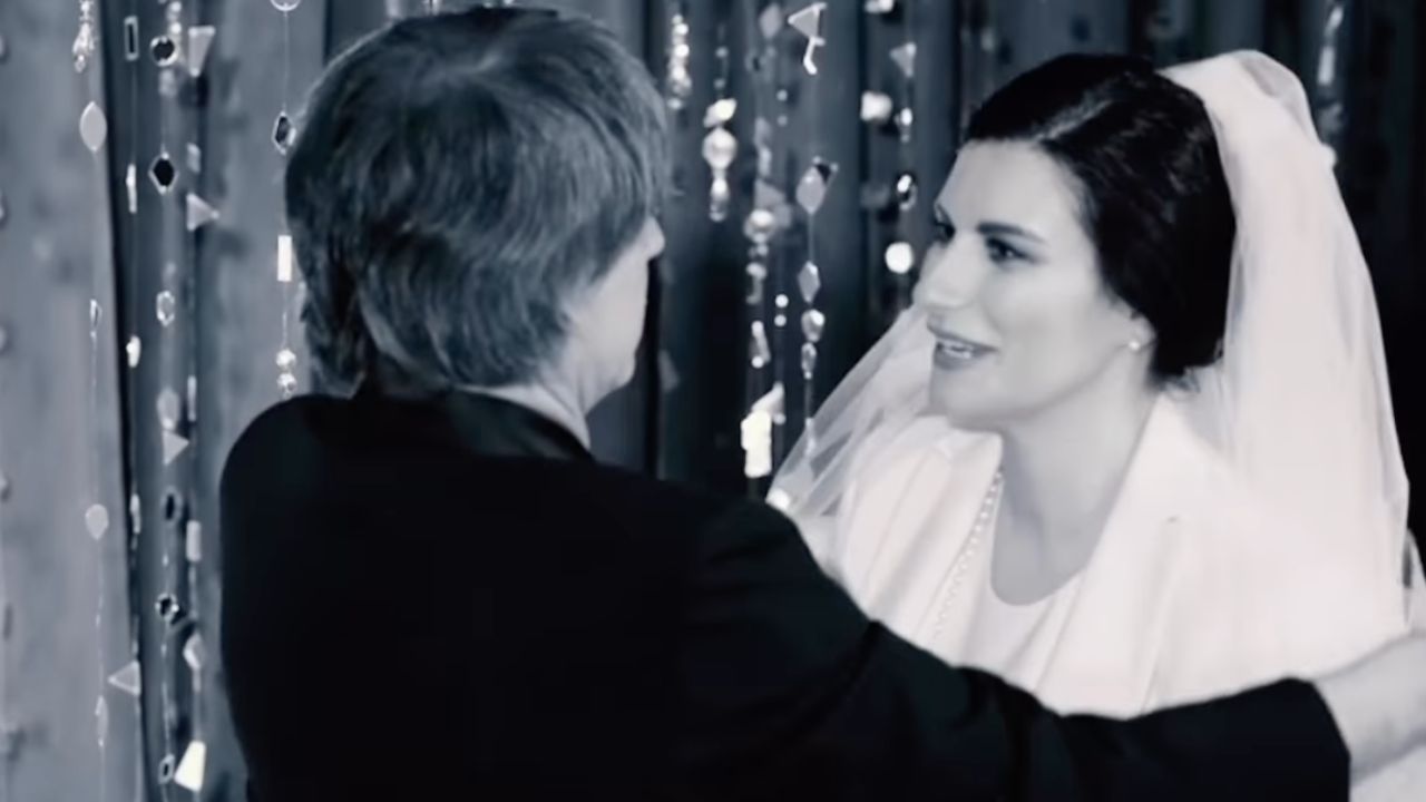 laura pausini matrimonio scusa