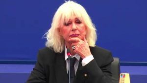 Benedetta Primavera, conferenza stampa: commozione per Loretta Goggi
