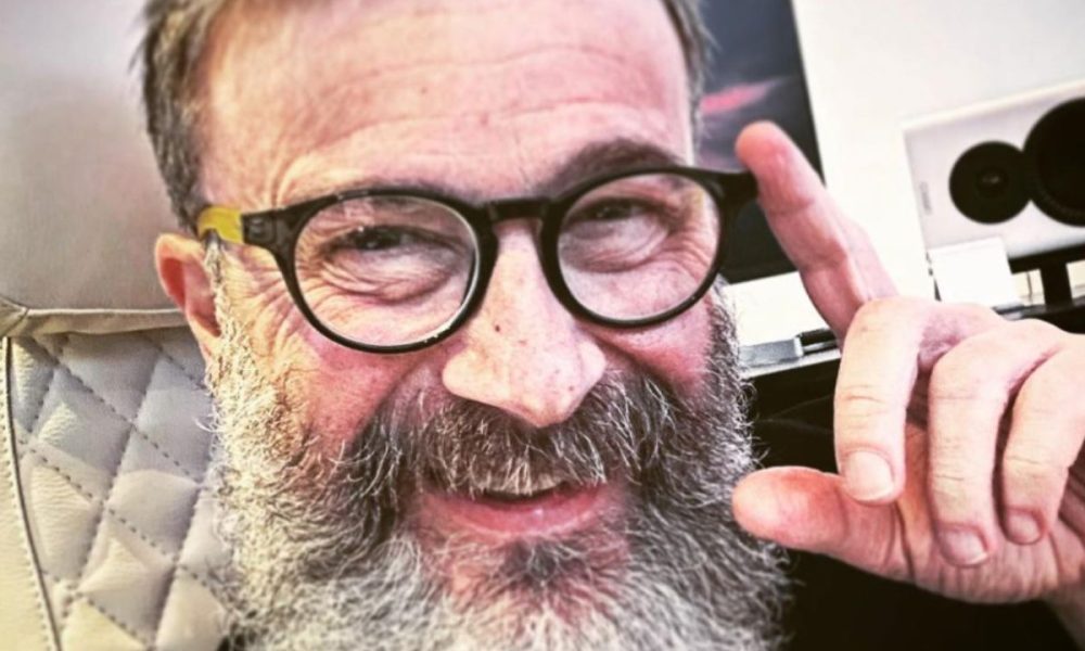 Marco Masini ammette l’intervento: “Ho i capelli artificiali, sono giapponesi”