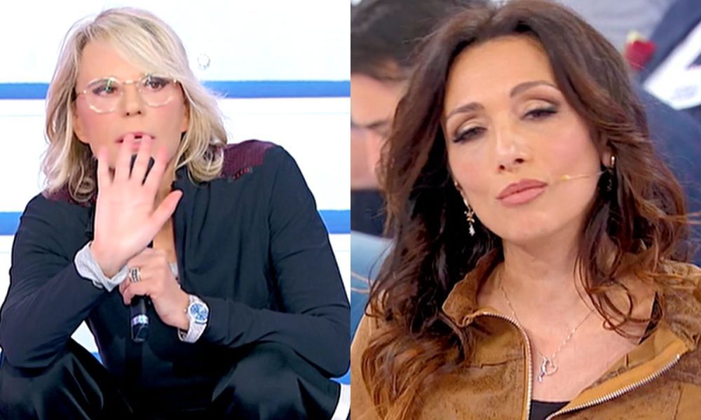 Maria De Filippi zittisce Desdemona: “Volevi farti pagare i viaggi?”