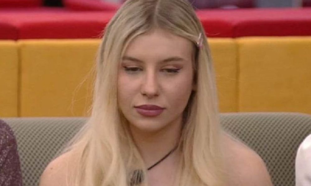 Micol Incorvaia pronta a lasciare il GF VIP: “Io me ne vado, non ce la faccio”