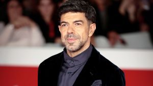 Pierfrancesco Favino: “Uomini basici, le donne sono avanti”
