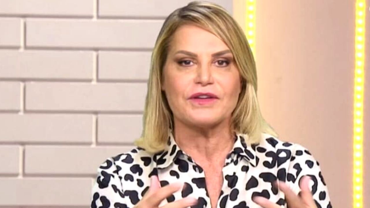 Simona Ventura rifatta? Cosa aveva dichiarato a Belve: "Ho smesso" 41 simona ventura rifatta