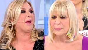 Tina Cipollari colpisce Gemma Galgani, ma fuori da Uomini e Donne