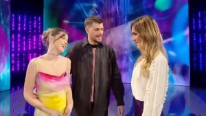Natalia Paragoni e Andrea Zelletta scoprono il sesso del loro bambino a Verissimo