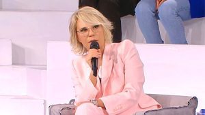 Amici22, scoppia il caso Covid: due allievi sarebbero positivi