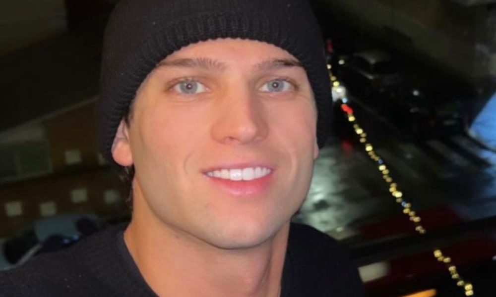 Andrea Maestrelli e il rapporto speciale con l’ex coinquilino del GF: “Viviamo insieme”