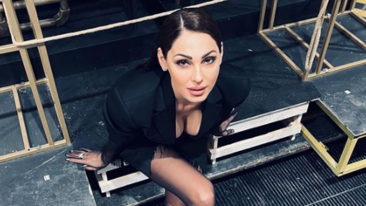 Anna Tatangelo e Mattia sempre più innamorati: le foto della coppia 41 Anna Tatangelo