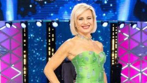 Antonella Elia con e senza trucco: le foto senza filtri della showgirl
