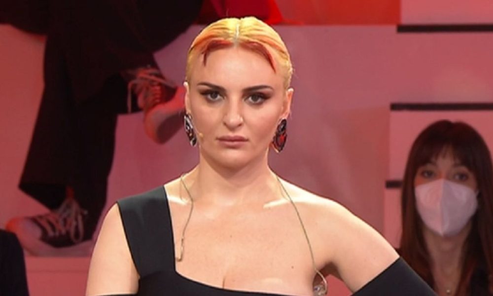 Arisa: perché la cantante dopo Amici non sente più i suoi allievi