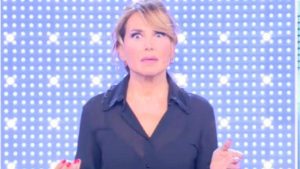 Pomeriggio Cinque, l’ospite elogia Matano: la reazione di Barbara d’Urso