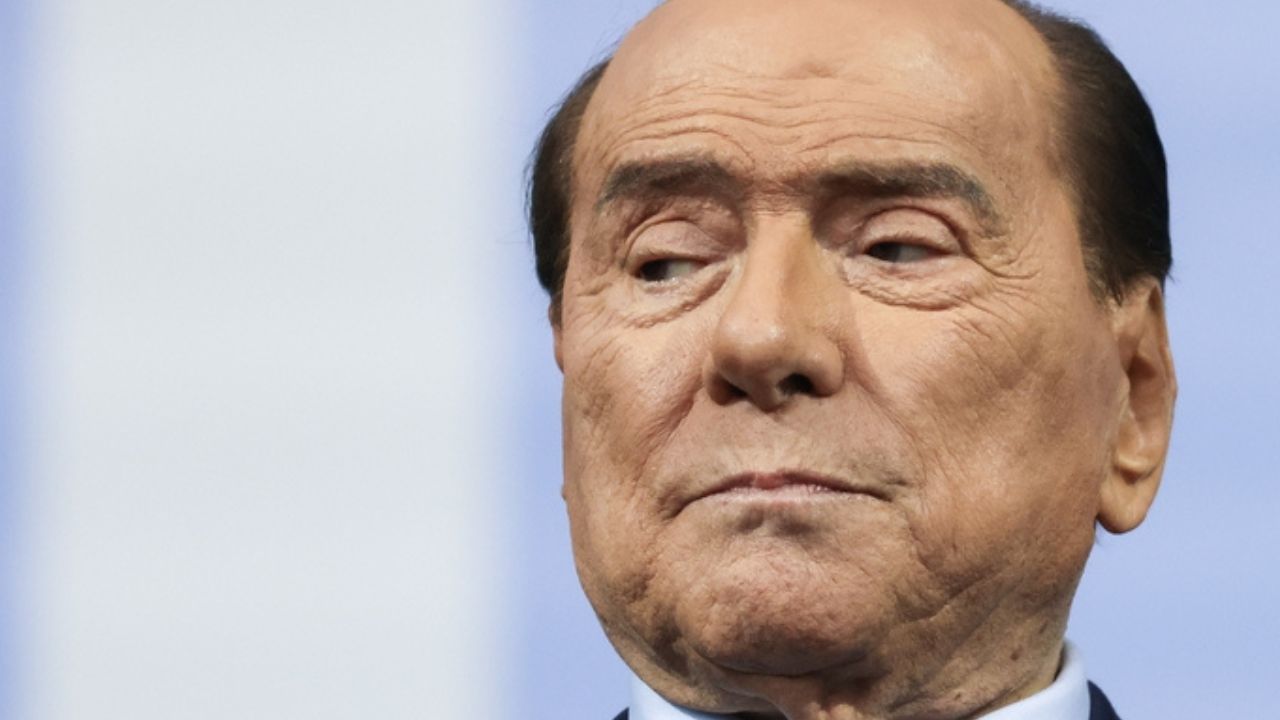 silvio berlusconi leucemia