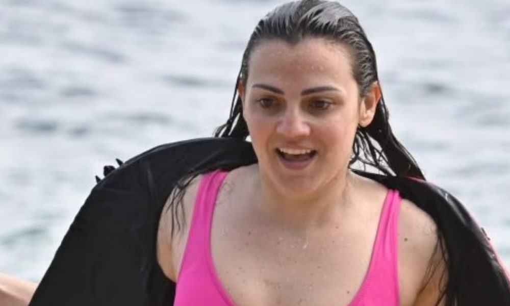 “L’ex suor Cristina è fidanzata con un ex frate”: gossip dall’Isola