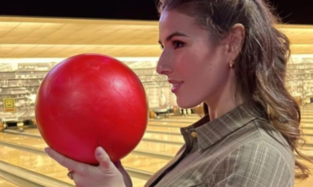 Diana Del Bufalo ha un nuovo amore? Le foto con un uomo misterioso