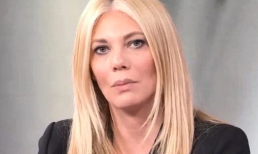 Eleonora Daniele sul post parto della figlia Carlotta: “Mi hanno riaperta e richiusa”