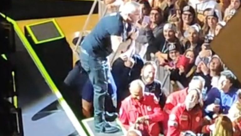 eros ramazzotti concerto fan