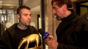 Fedez e il Tapiro di Striscia: “La coerenza non è una mia virtù”