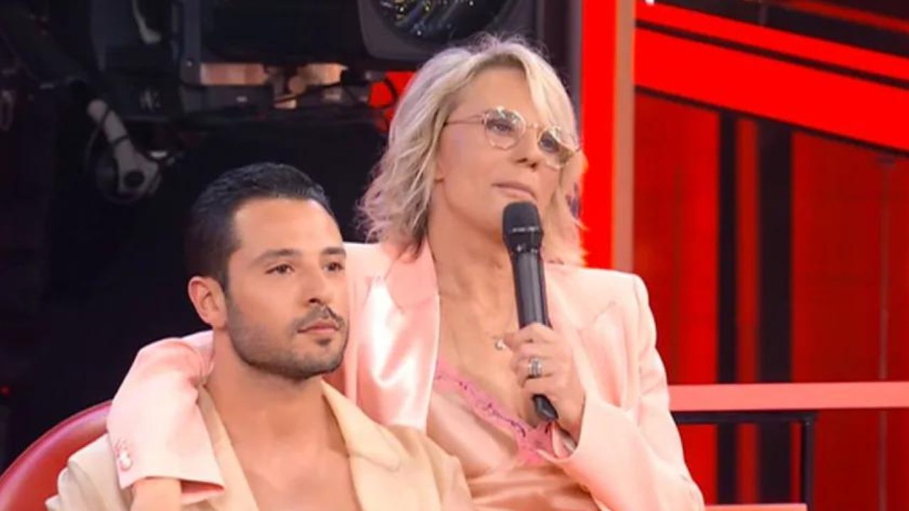 Giofrè: "Ti voglio un bene dell'anima", la dolce dedica a Maria De Filippi 41 giofrè maria de filippi