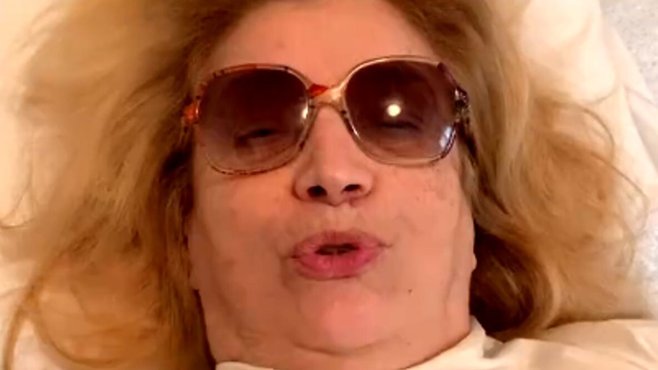 Iva Zanicchi: come sta la cantante dopo la terribile caduta dalle scale 41 Iva Zanicchi