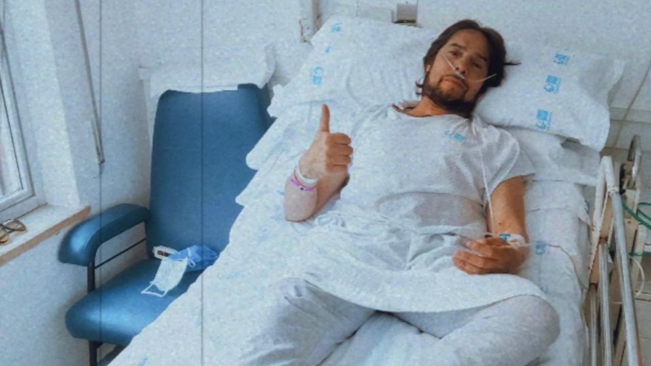 Joaquìn Cortés in ospedale: "Poco ossigeno nel sangue" 41 Joaquìn Cortés ospedale