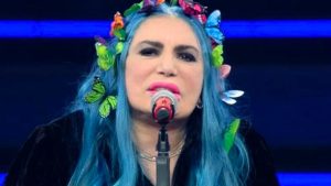 Loredana Bertè come sta: sospeso il tour, operazione d’urgenza