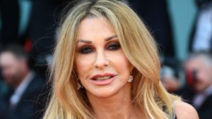 Paola Ferrari pazza di Elodie: “Se dovessi fare una pazzia, sceglierei lei”