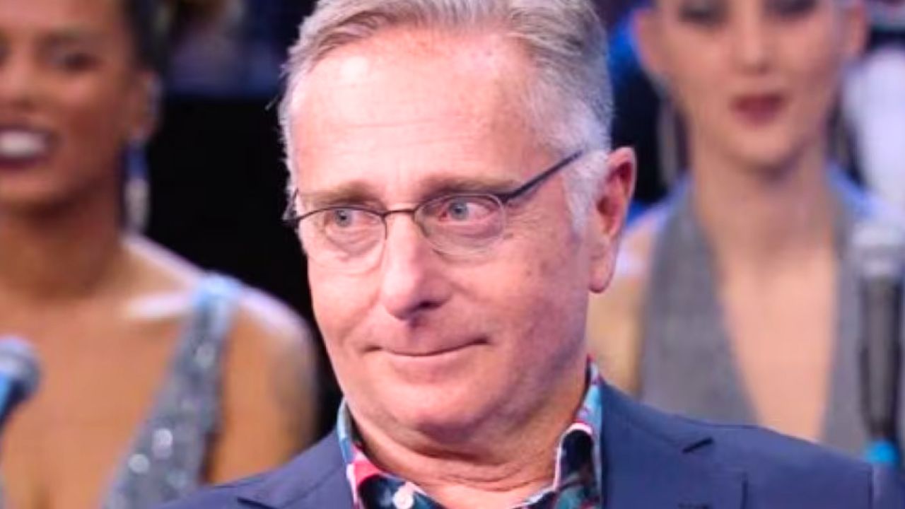 Paolo Bonolis pronto a lasciare la tv: "Mi ritiro tra 2, anzi 3 anni" 41 paolo bonolis tv