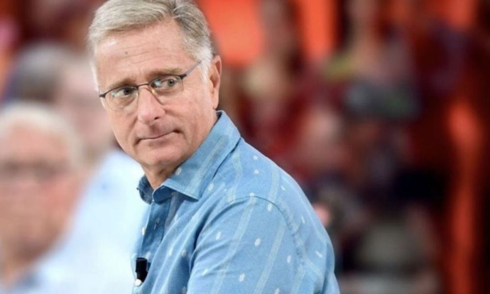 Paolo Bonolis sulla casa tutta per sé: “È un luogo protetto, dove stare solo”