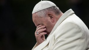 Via Crucis 2023, Papa Francesco non ci sarà: l’annuncio