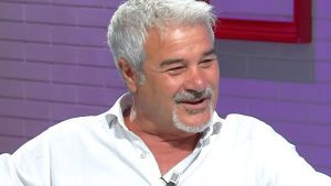 Pino Insegno torna a Palazzo Chigi, ma non svela il motivo: “Fatti miei”