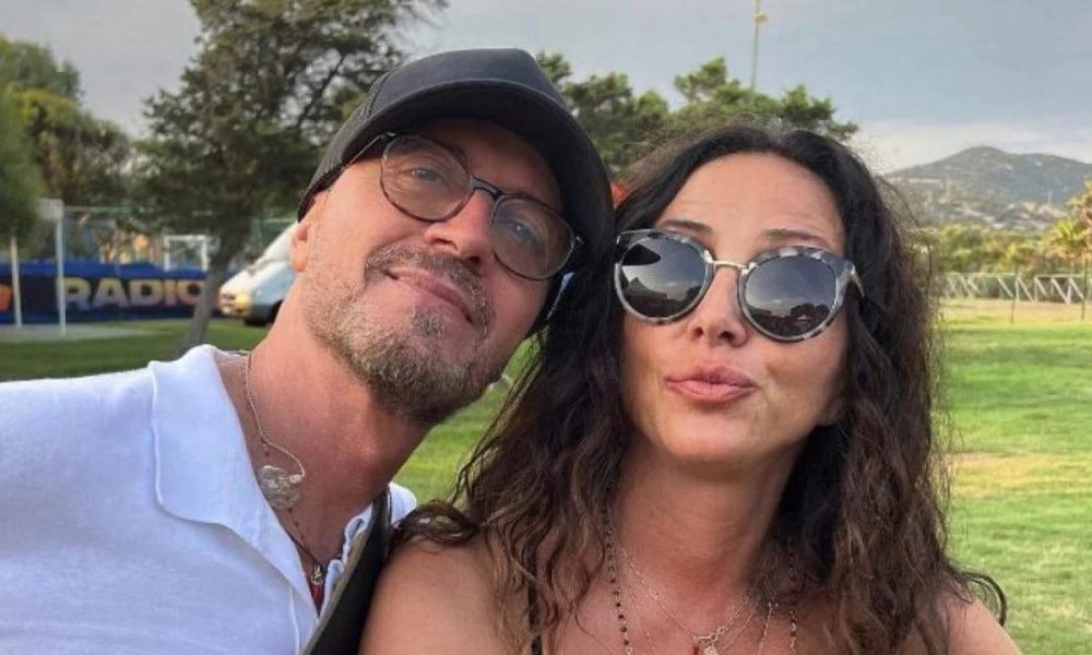 Raf: “Abbiamo passato anni tremendi”, il racconto della malattia della moglie