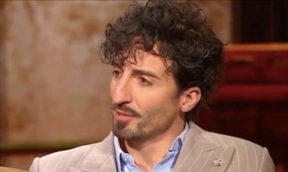 Samuel Peron: “Nella mia infanzia ho subito il bullismo”