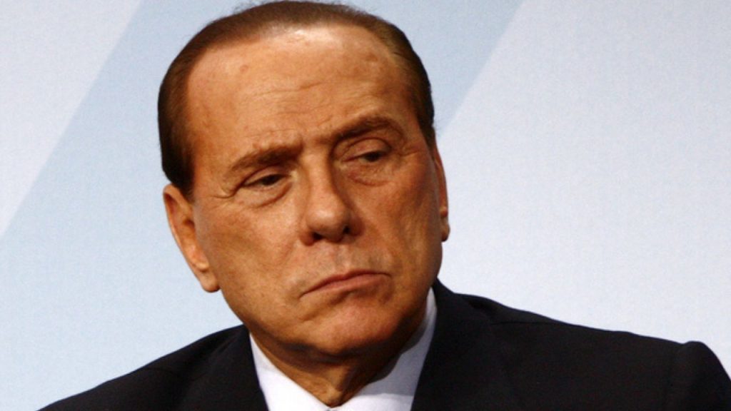 berlusconi ricoverato ospedale terapia intensiva