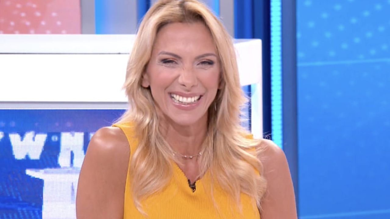 Simona Branchetti torna in tv: l'appuntamento con Morning News 41 simona branchetti morning news