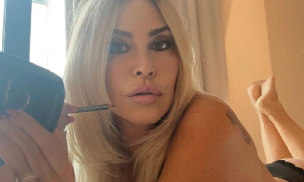 Stefania Orlando: il messaggio social è rivolto all’ex?