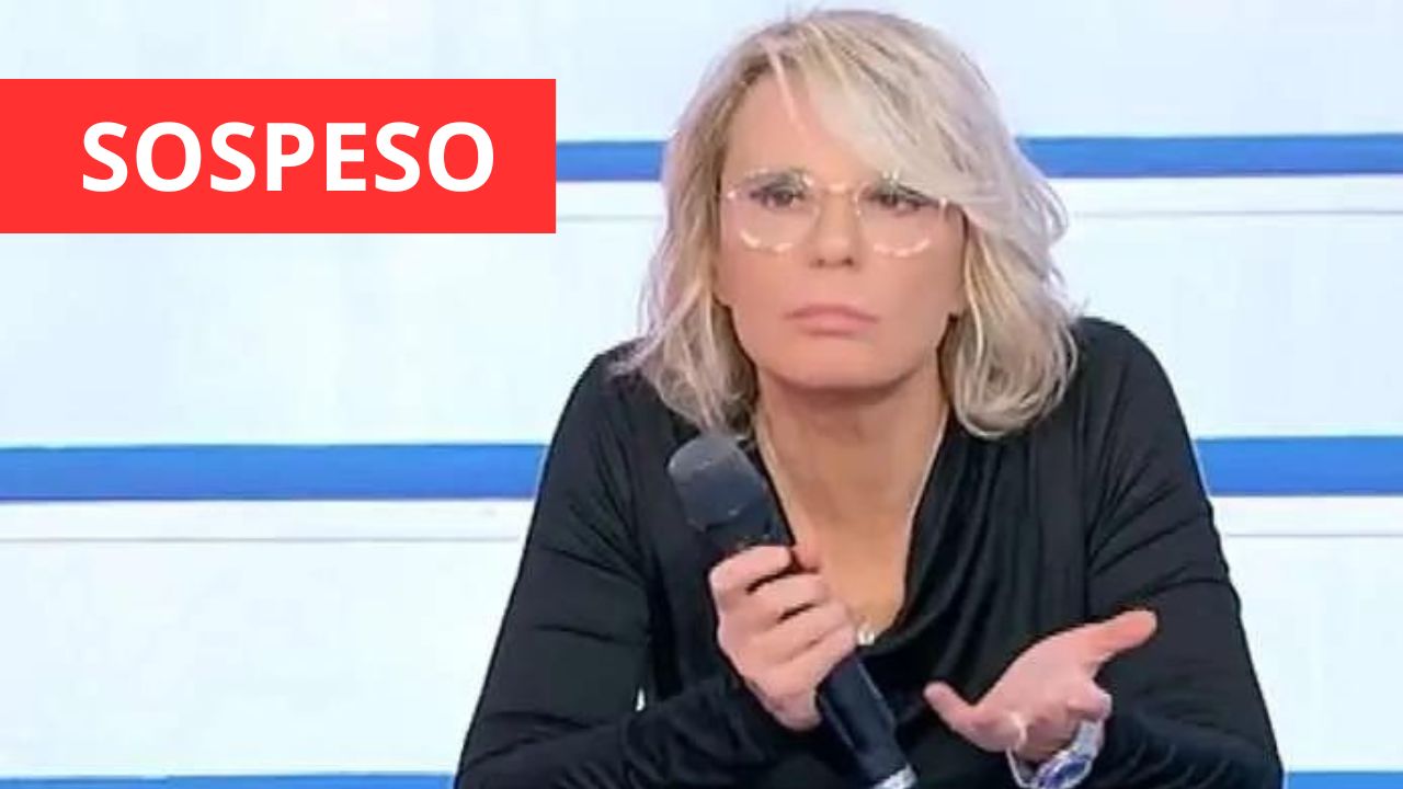 Uomini e Donne, nuovo stop: quando andrà in onda 41 uomini e donne in onda