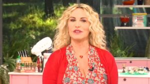 “Antonella Clerici sa di sugo”: chi rifiutò Sanremo nel 2010?