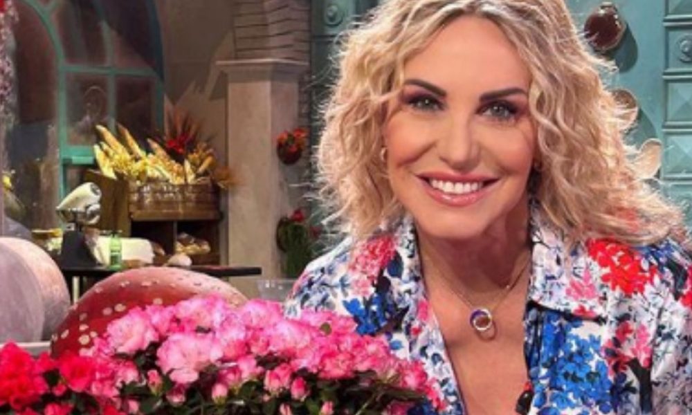 Antonella Clerici interviene in difesa di Benedetta Rossi: “La cucina non sia snob”