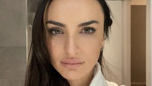 Arisa e le pretese in amore: “Se continuo così, rimarrò zitella a vita”