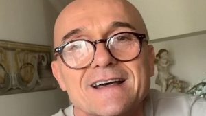 Compleanno Signorini, è ancora gossip: c’erano altri due assenti