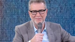 Fabio Fazio saluta in diretta il pubblico: le ultime parole in Rai