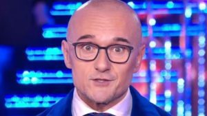 GF Vip 8, la pazza idea di Signorini: Cruciani nuovo opinionista?