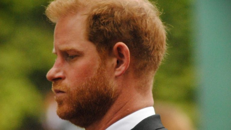incoronazione carlo harry
