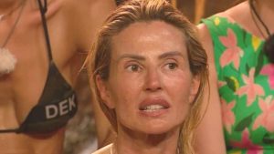 Isola, Nathaly Caldonazzo dura contro Cecchi Paone: “Brutta persona”