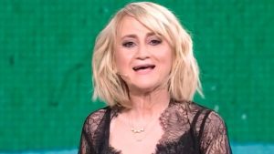 Luciana Littizzetto saluta la Rai con una letterina: “P.S. Bello Ciao”